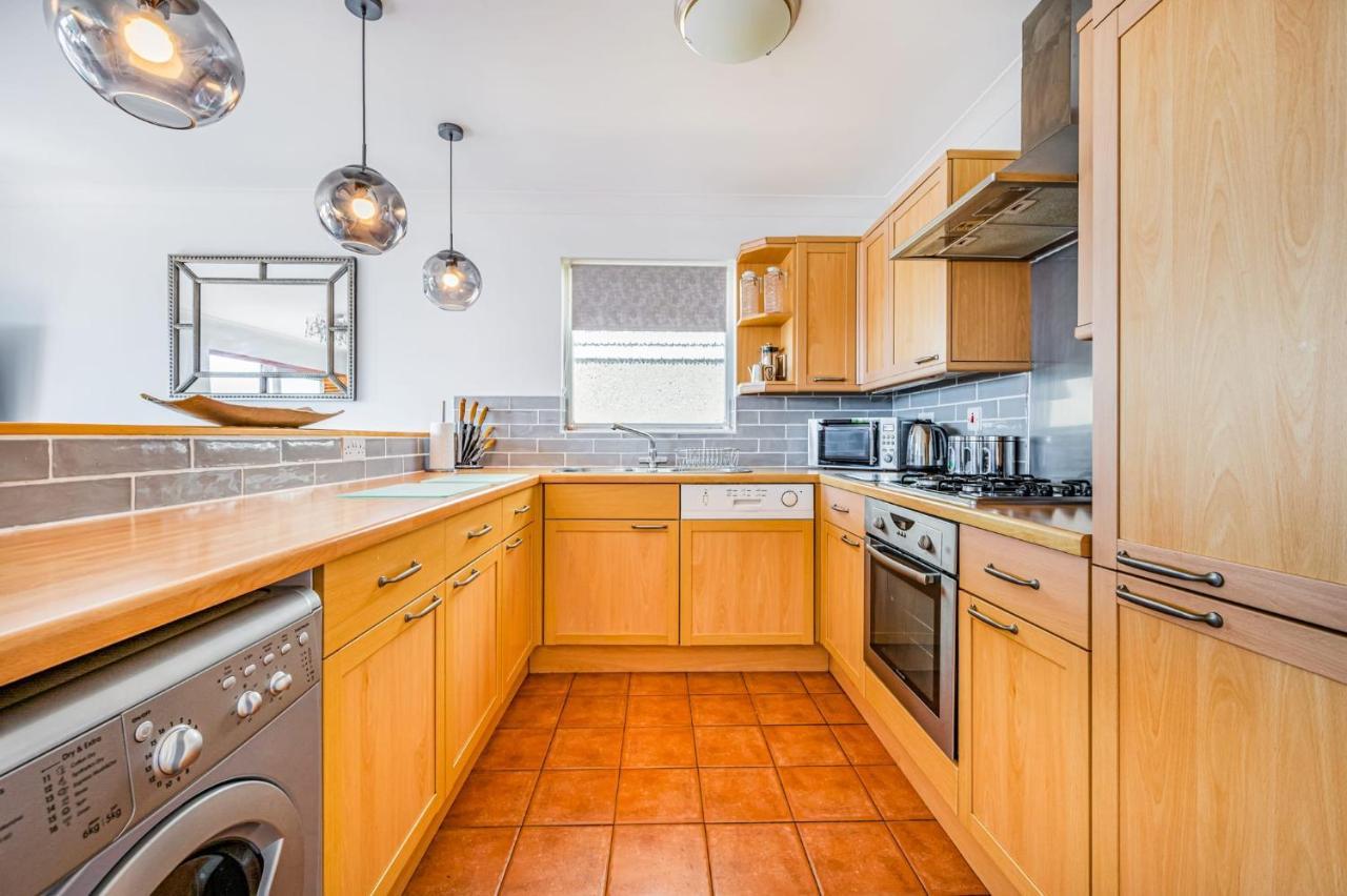 Pebble Paradise Beachfront Family Getaway Pevensey Dış mekan fotoğraf