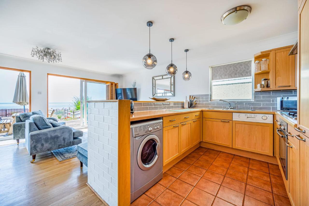 Pebble Paradise Beachfront Family Getaway Pevensey Dış mekan fotoğraf